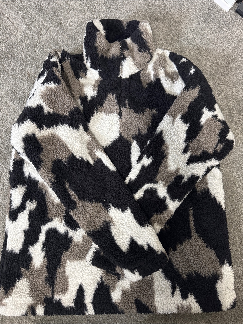 Eddie Bauer Plush Sherpa Turtleneck - Black, White & Taupe